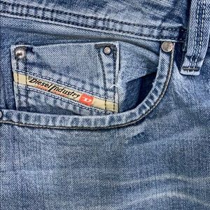 Diesel Larkee Regular Straight Jeans